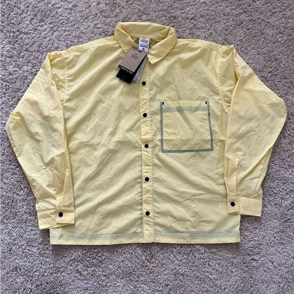 Nike Sportswear Tech Pack Men's Woven UPF 40+ Oversized Shirt - Picture 1 of 5